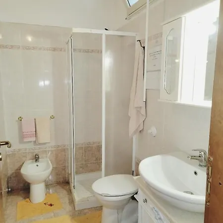 Il Nido Di Mortelle I Chalet Messina