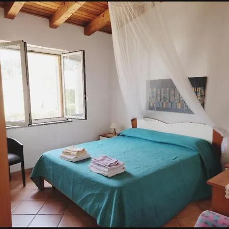 Chalet Il Nido Di Mortelle I